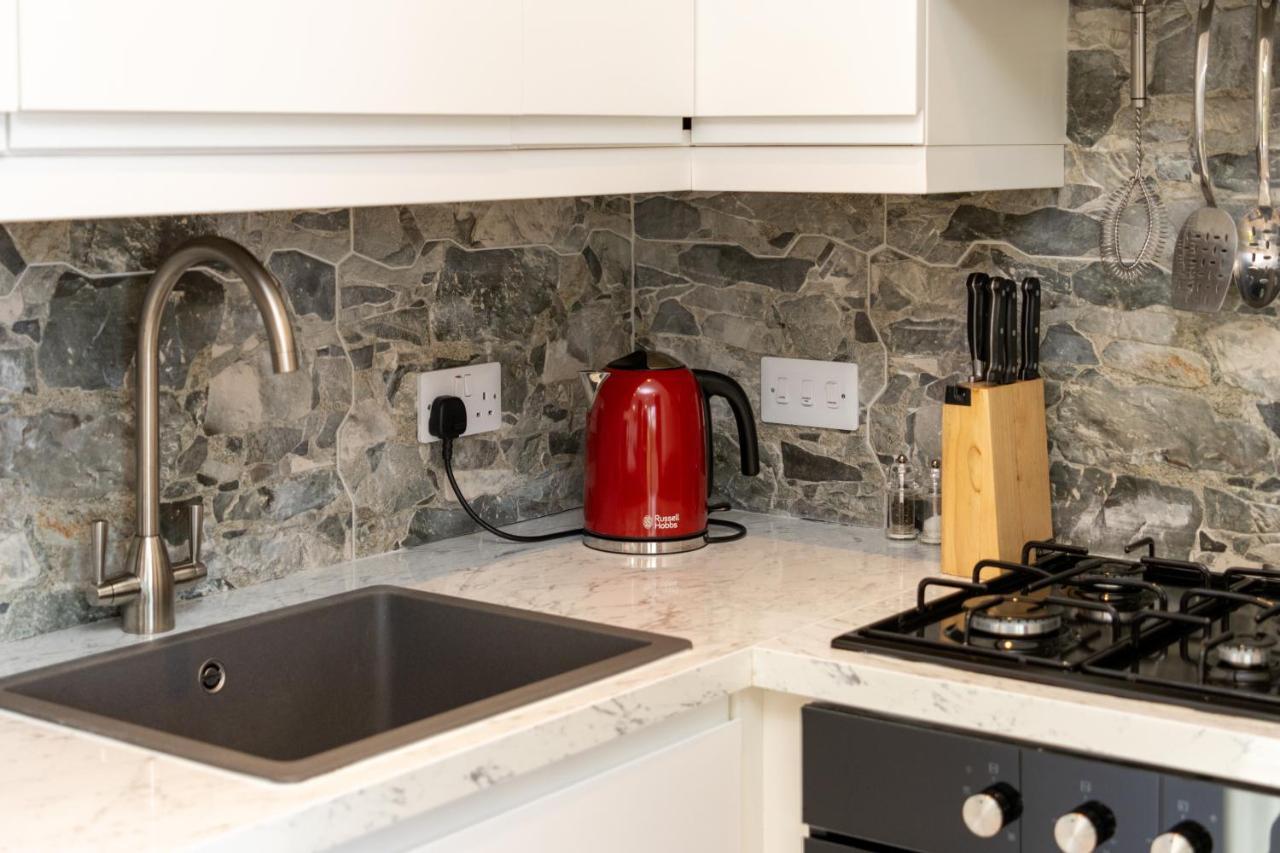 Boyne View House 2* Trim
