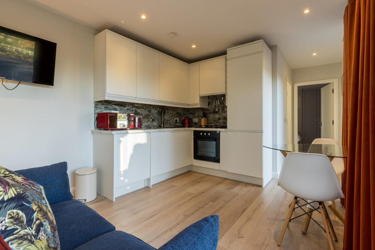 Boyne View House 2* Trim