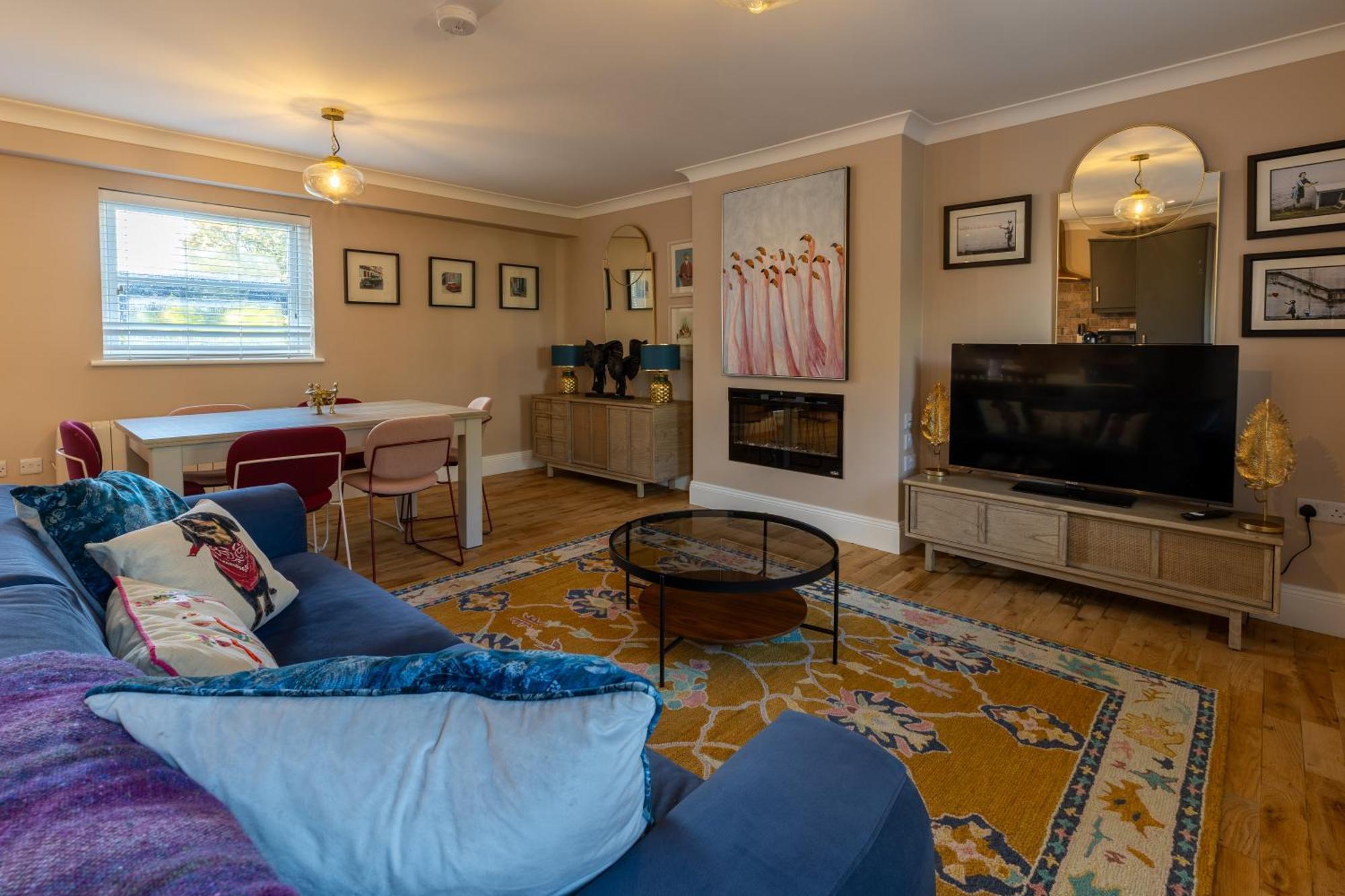 Boyne View House Trim